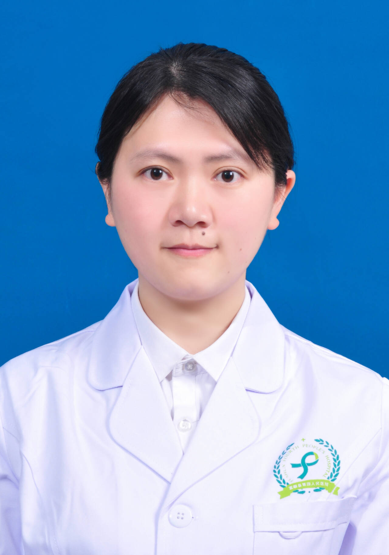 易亚兰